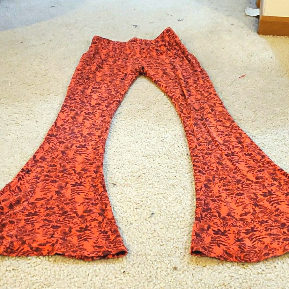 Bell bottom pants